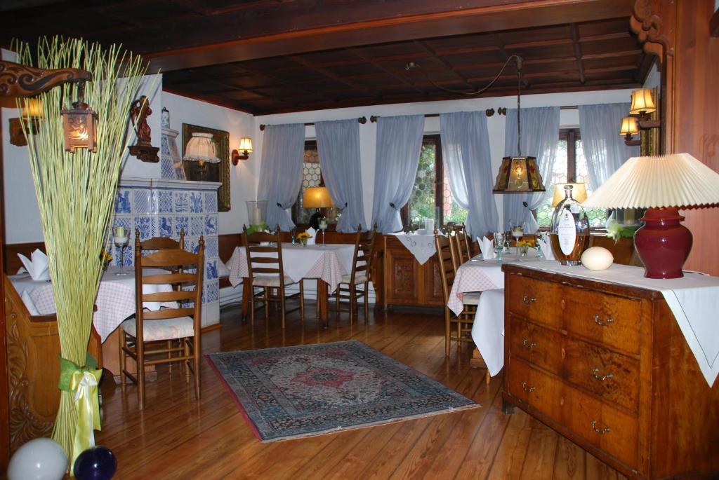 Hotel Krone Laudenbach  Extérieur photo
